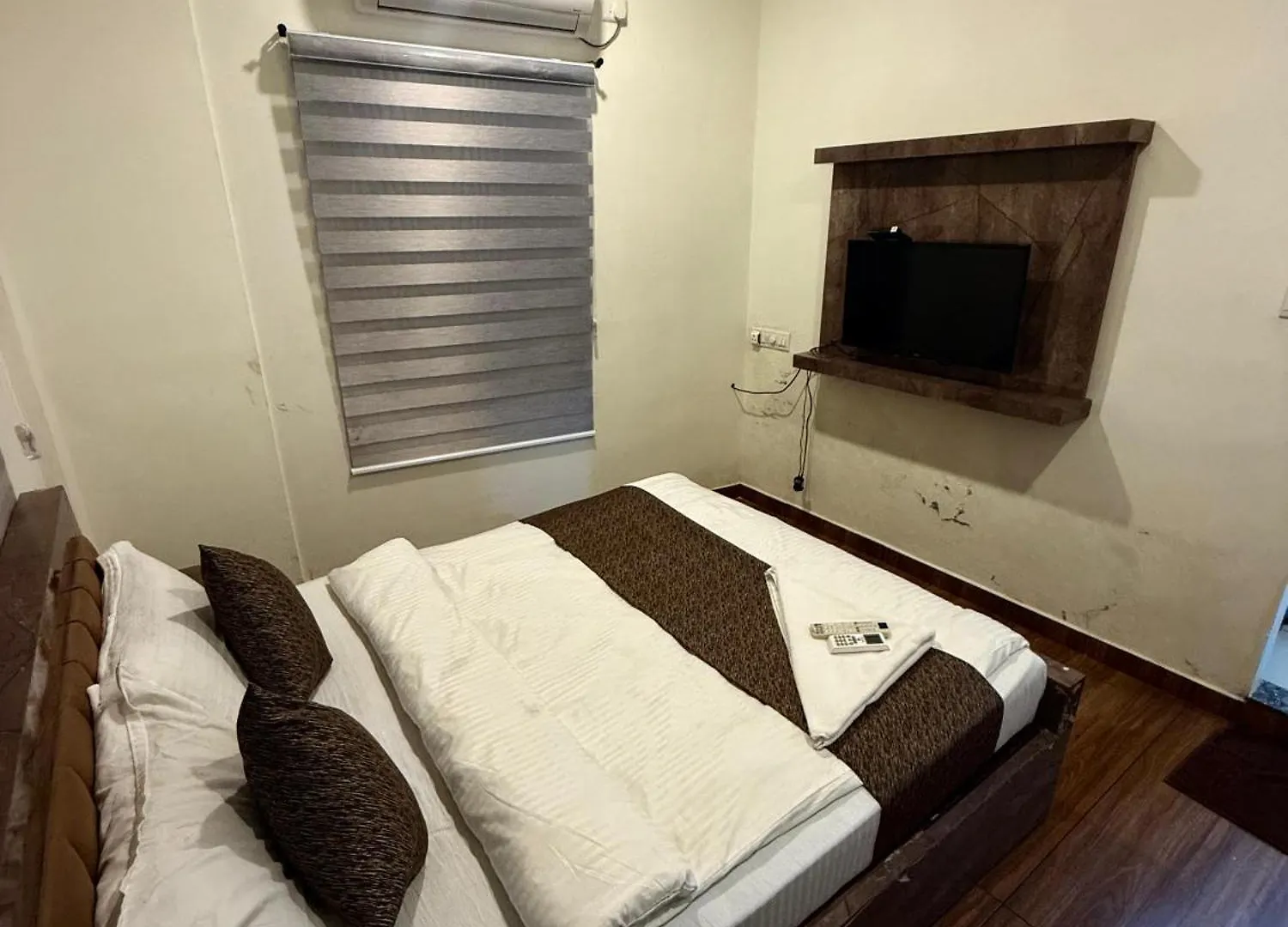 ***  Indeo Residency Hotel Kochi India